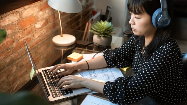 AI Job Interviews: How Machines Beat Recruiters